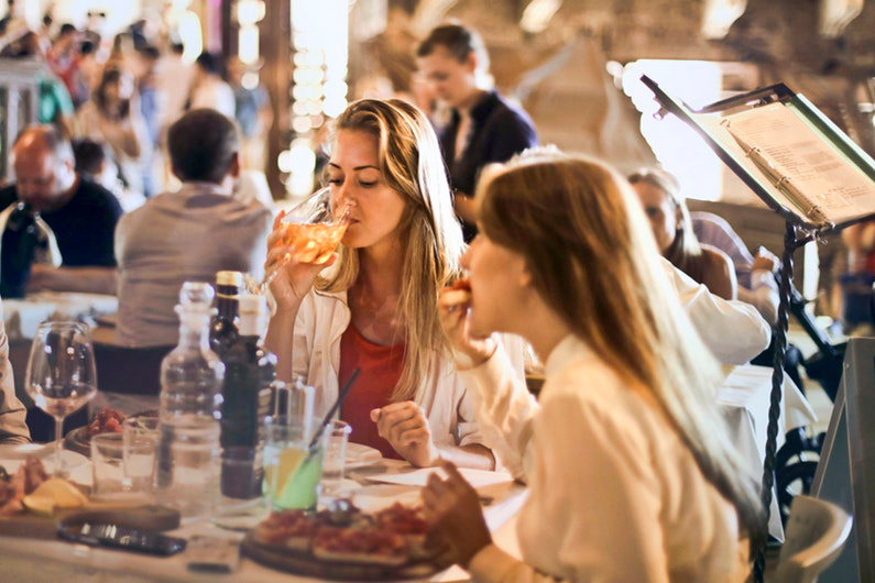 Millennials dine in at a restaurant