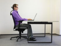 A Guide to Adopting a Healthy Posture at Your Office Desk